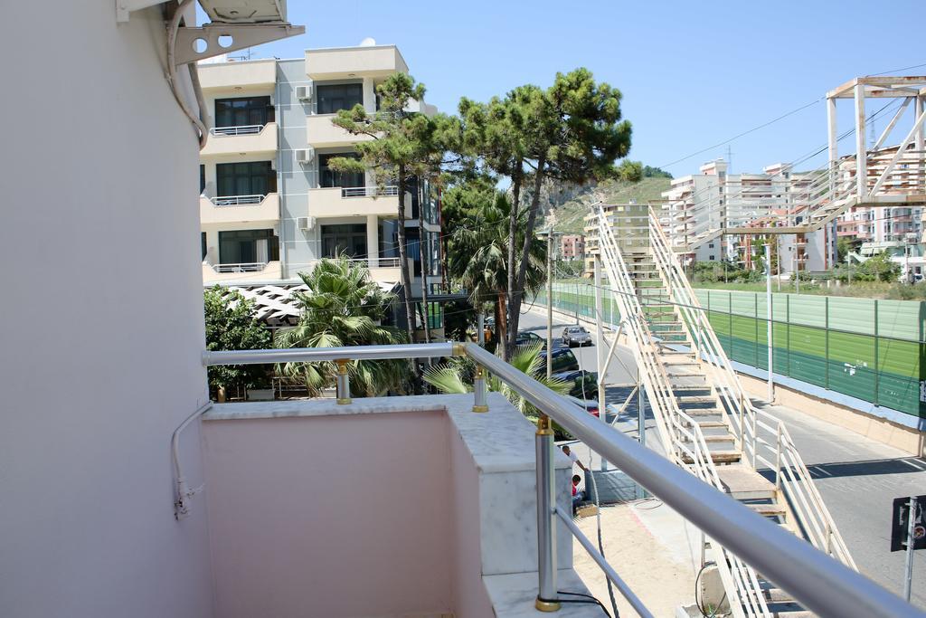 Apartments Bella Vista ดูร์เรส ภายนอก รูปภาพ
