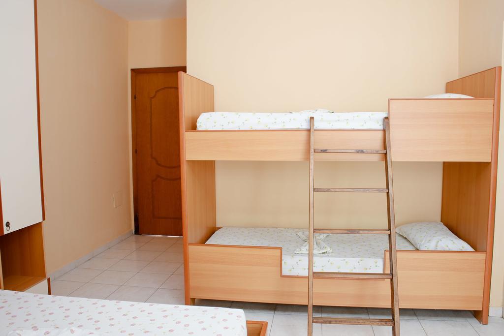 Apartments Bella Vista ดูร์เรส ภายนอก รูปภาพ
