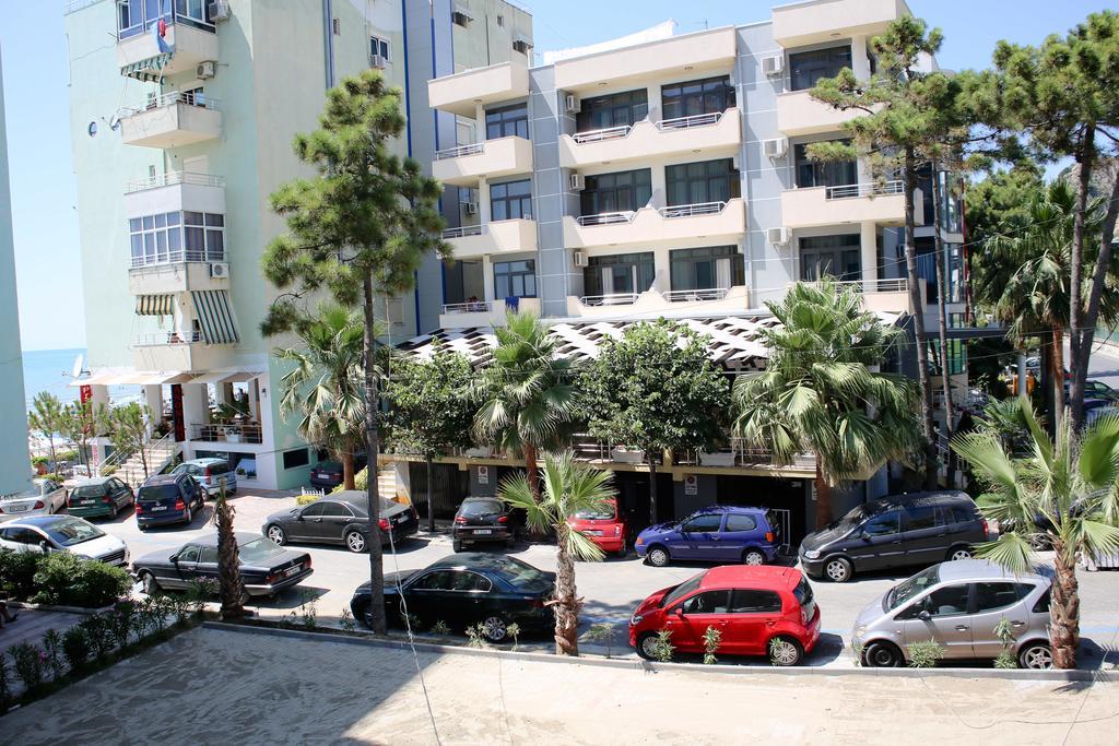 Apartments Bella Vista ดูร์เรส ภายนอก รูปภาพ